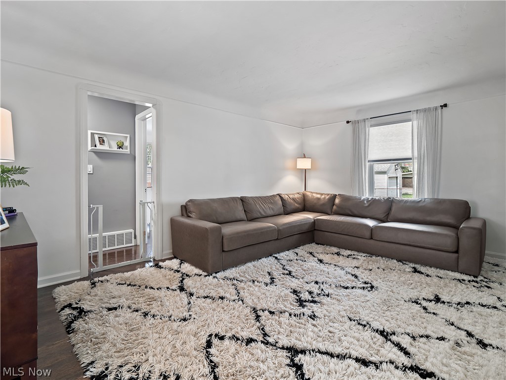 4318 W 222nd Street Fairview Park OH 44126