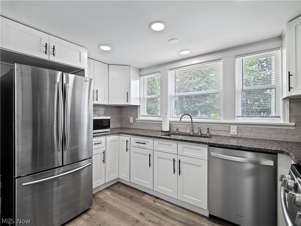 4318 W 222nd Street Fairview Park OH 44126