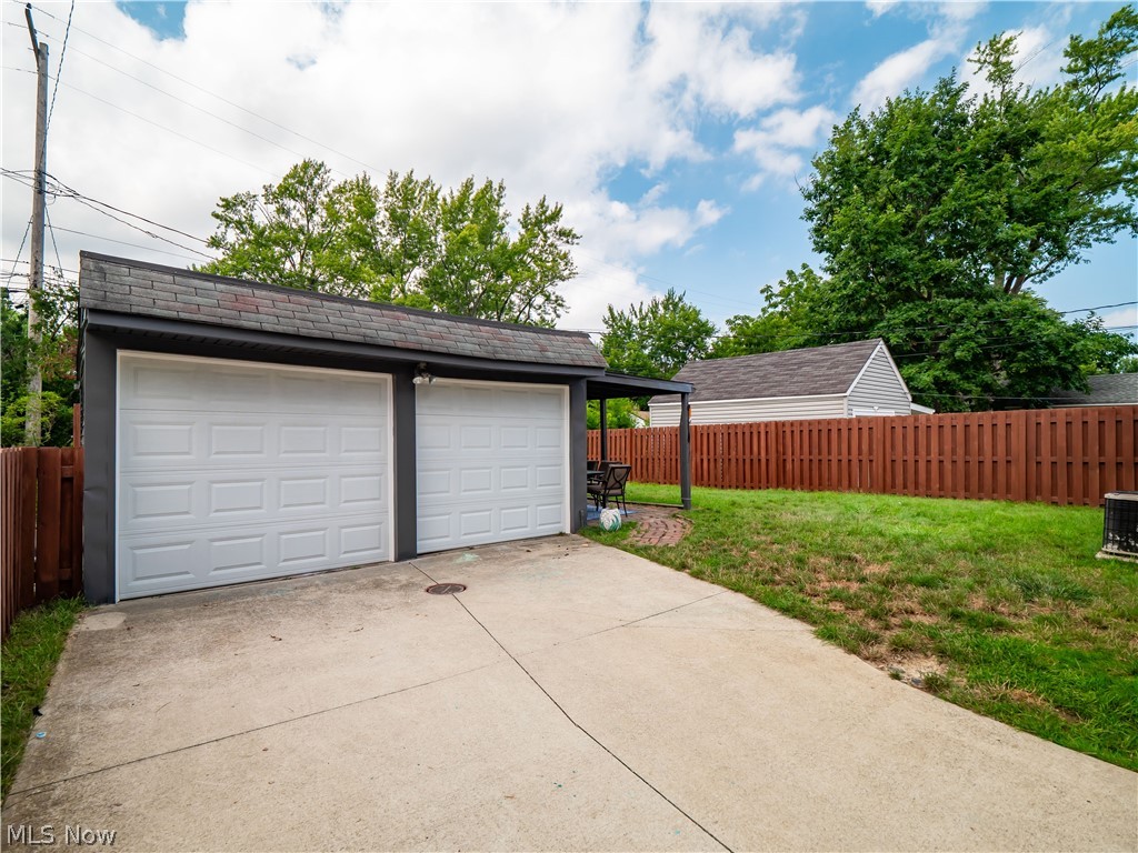 4318 W 222nd Street Fairview Park OH 44126