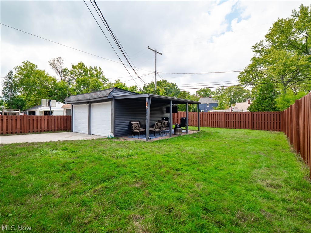 4318 W 222nd Street Fairview Park OH 44126