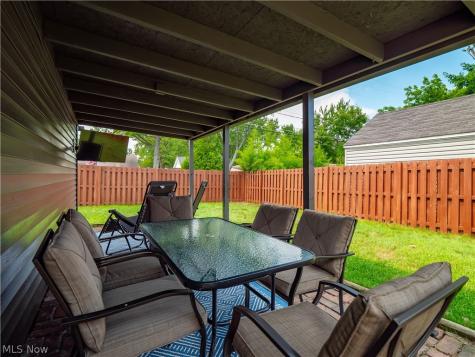 4318 W 222nd Street Fairview Park OH 44126
