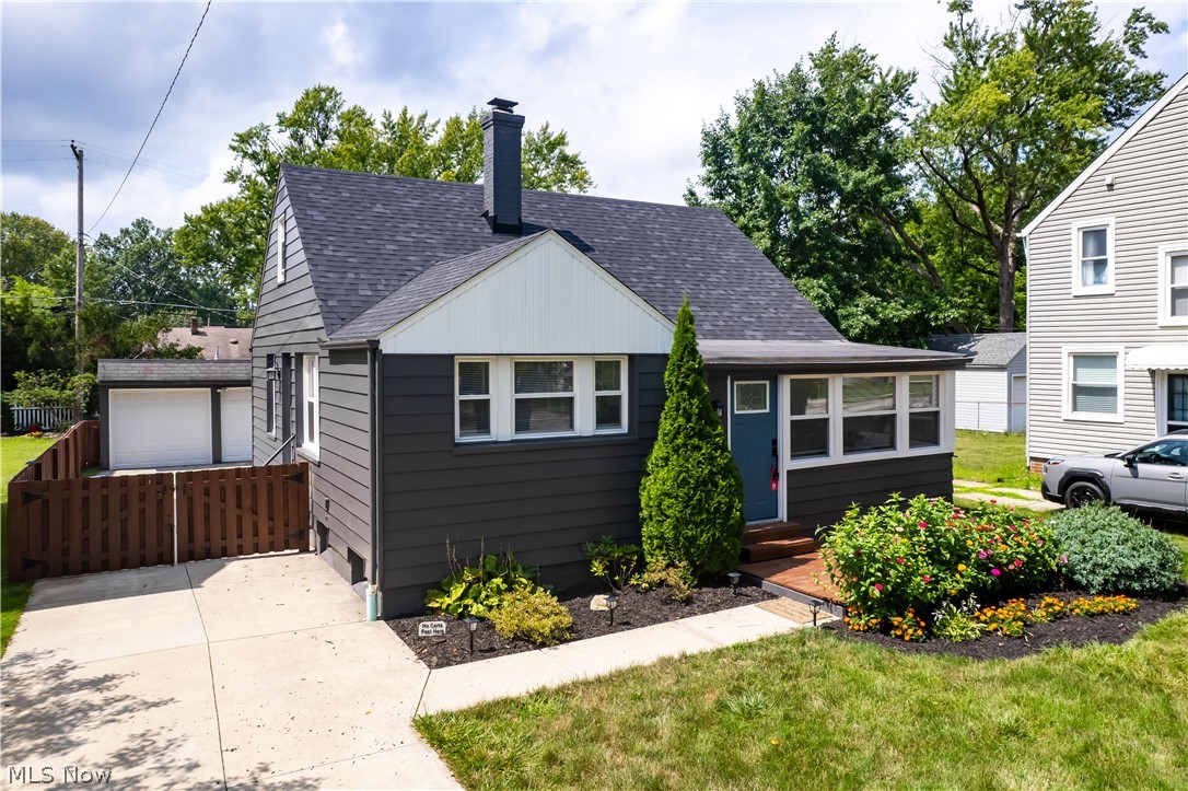 4318 W 222nd Street Fairview Park OH 44126