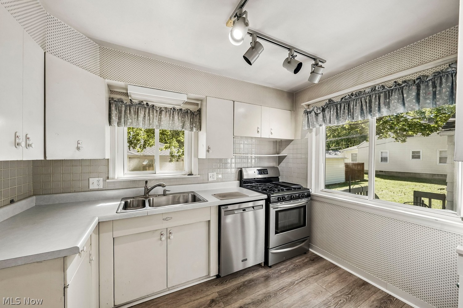 1930 Stabler Road Akron OH 44313