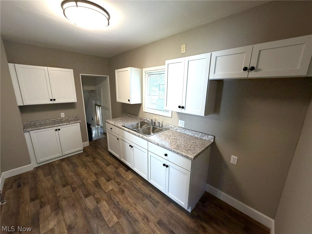 412 Iddings Avenue SE Warren OH 44483