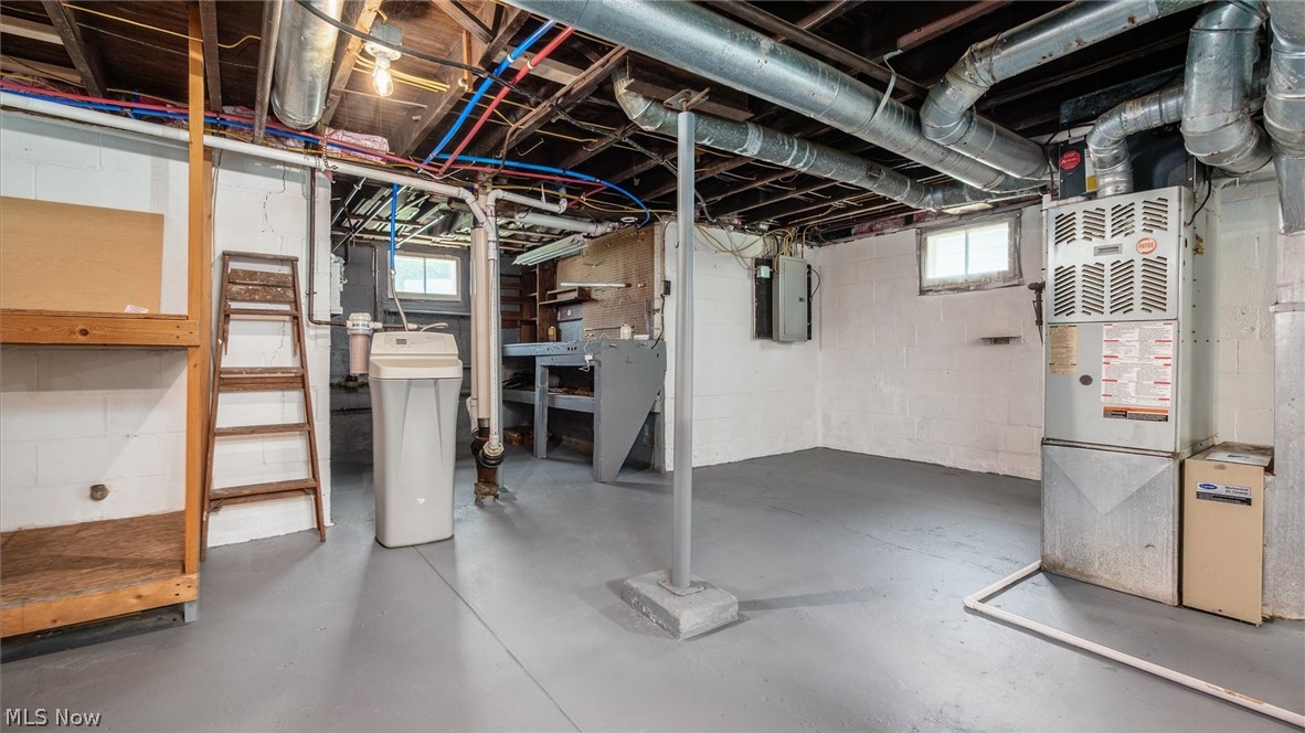 714 Saint Louis Avenue Zanesville OH 43701