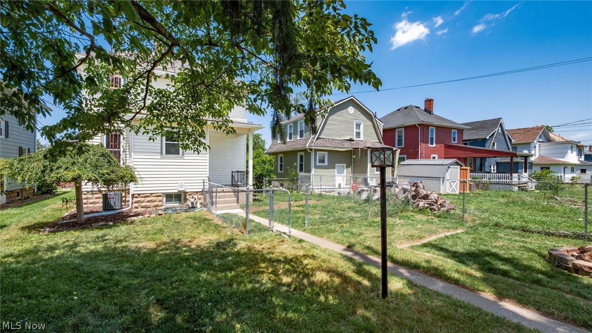 714 Saint Louis Avenue Zanesville OH 43701