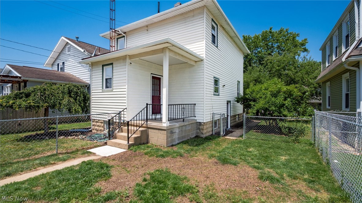 714 Saint Louis Avenue Zanesville OH 43701