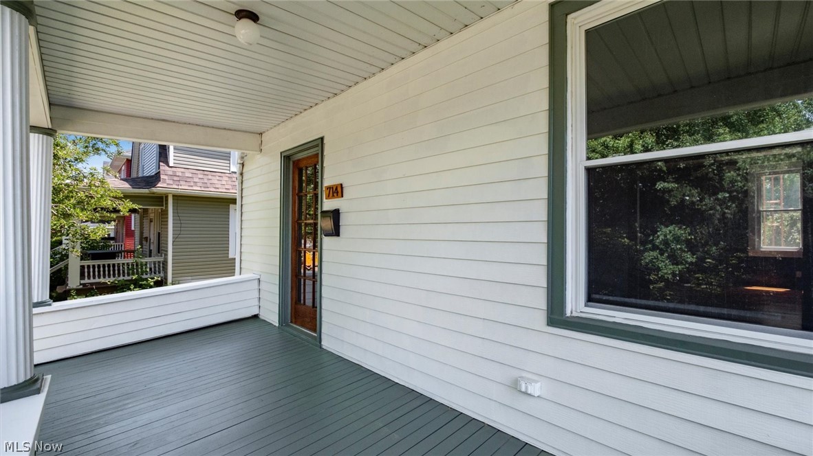 714 Saint Louis Avenue Zanesville OH 43701