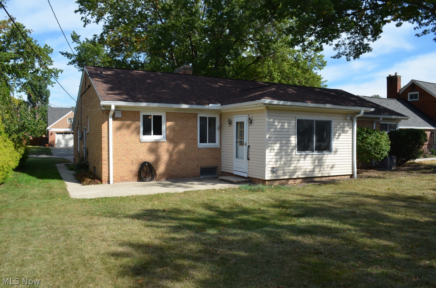 21145 Parkwood Avenue Fairview Park OH 44126
