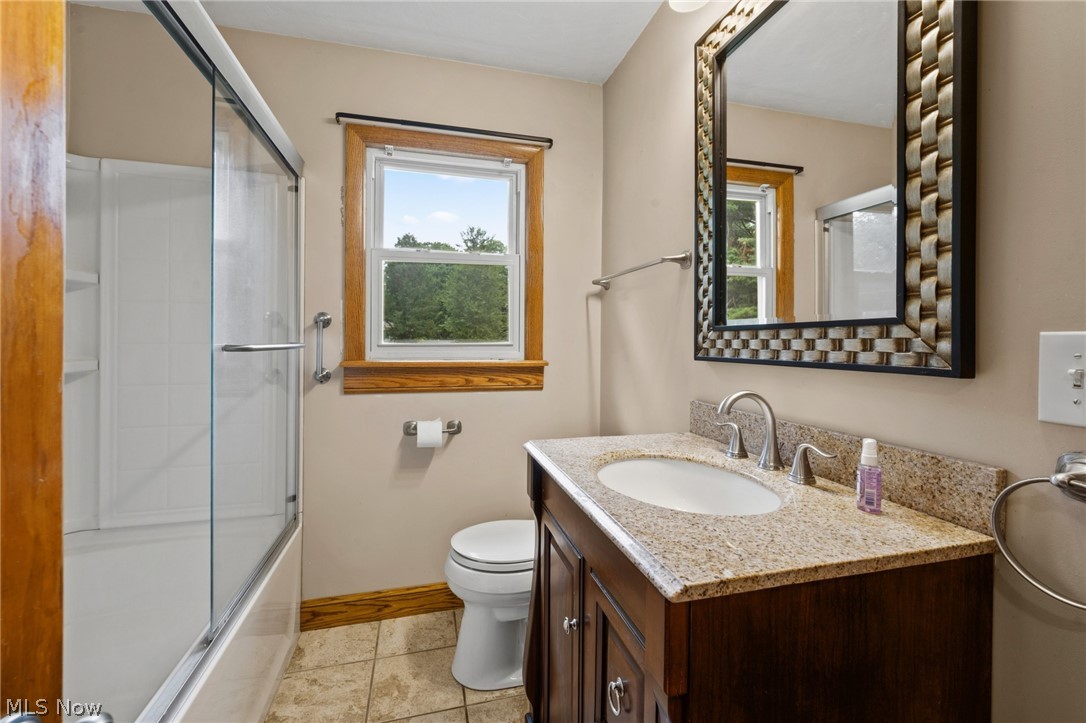 1409 Elm Grove Avenue Akron OH 44312