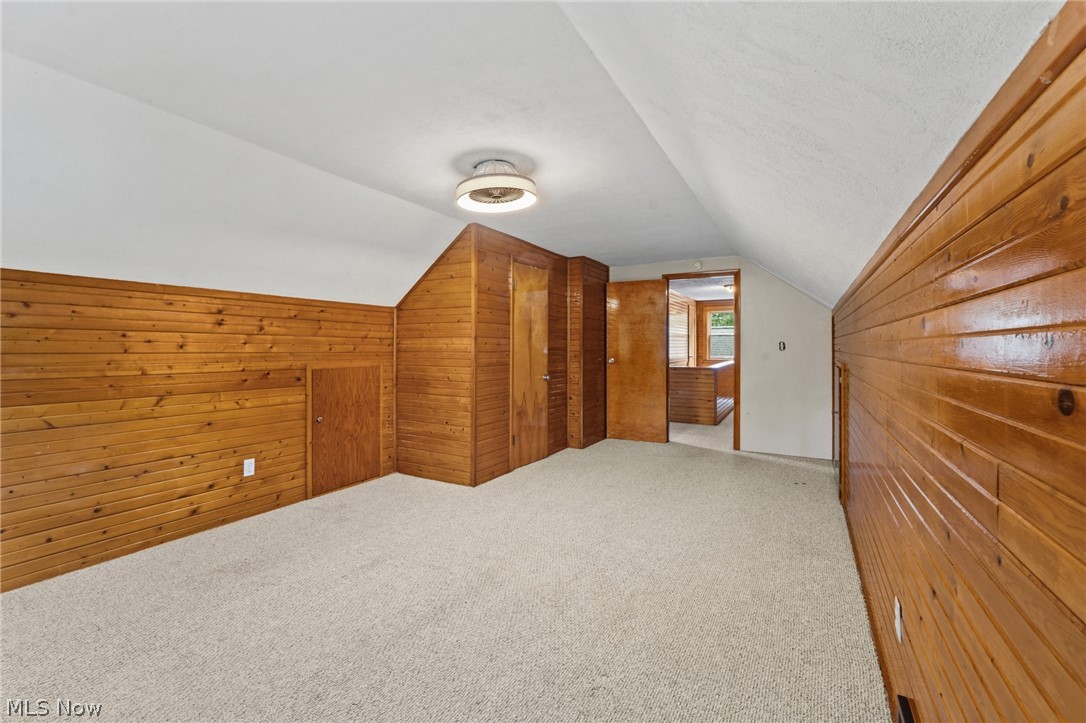 1409 Elm Grove Avenue Akron OH 44312