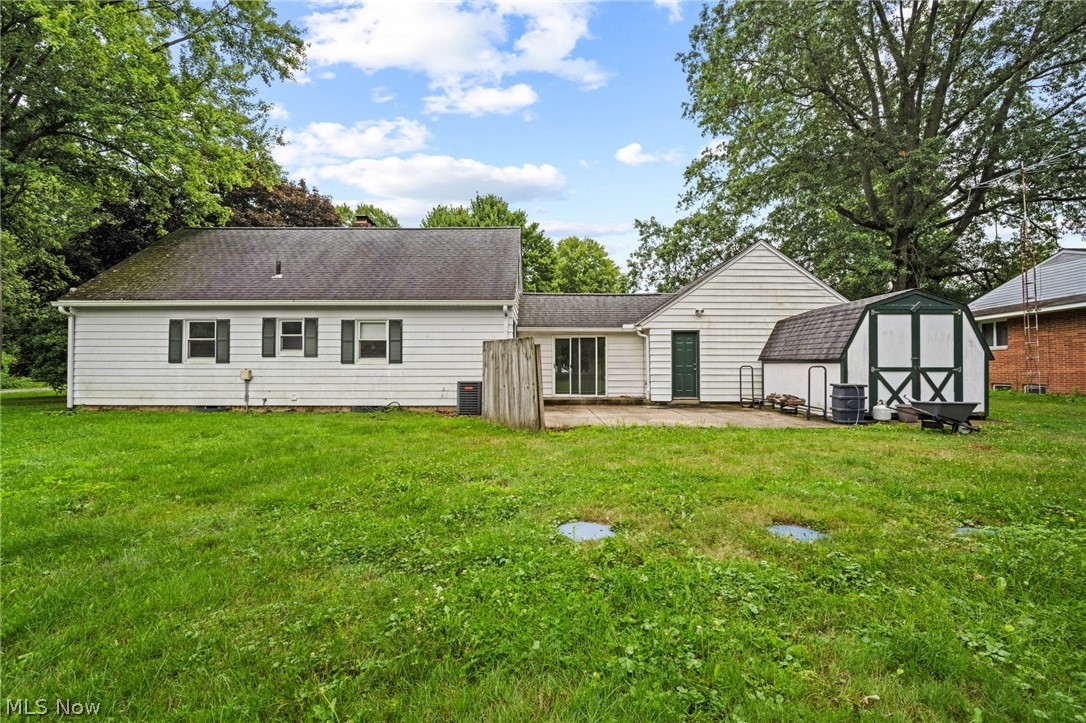 1409 Elm Grove Avenue Akron OH 44312