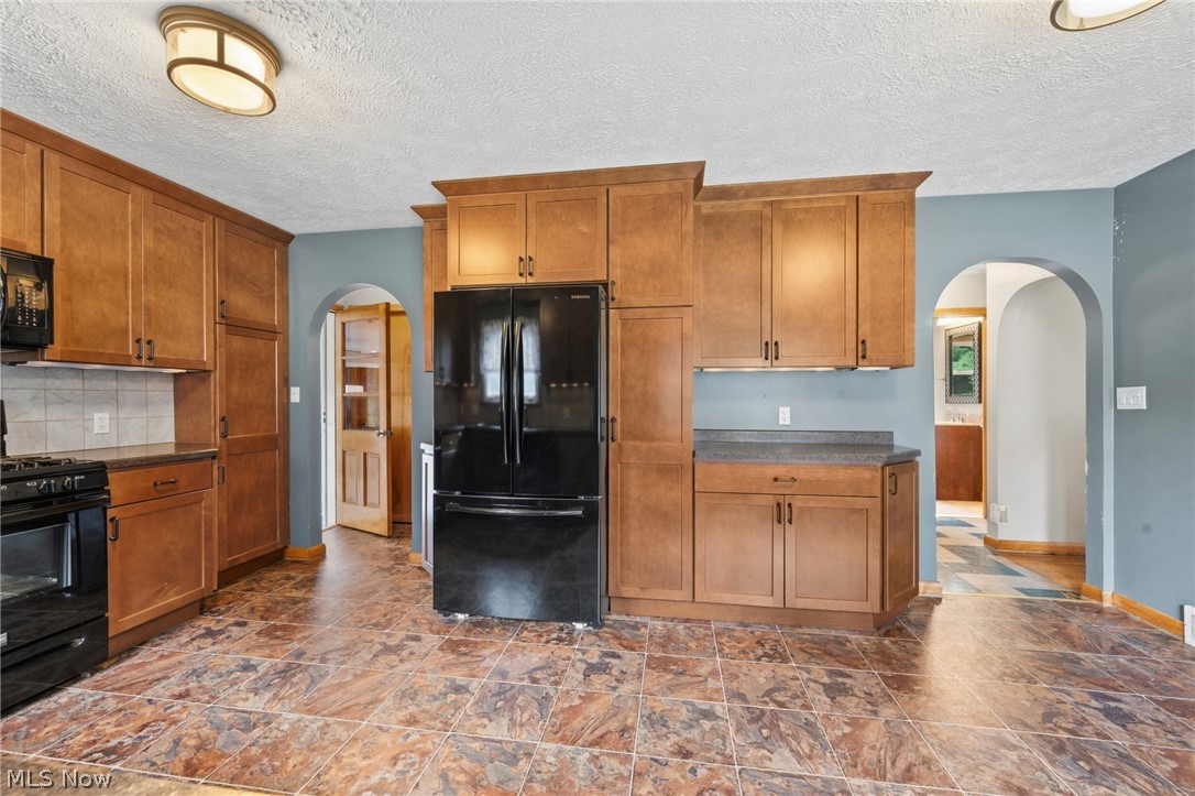 1409 Elm Grove Avenue Akron OH 44312