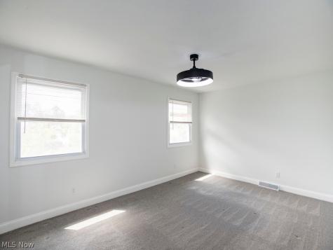 3883 Sanford Drive Parma OH 44134