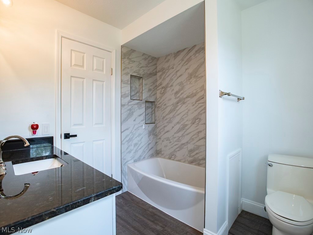 3883 Sanford Drive Parma OH 44134