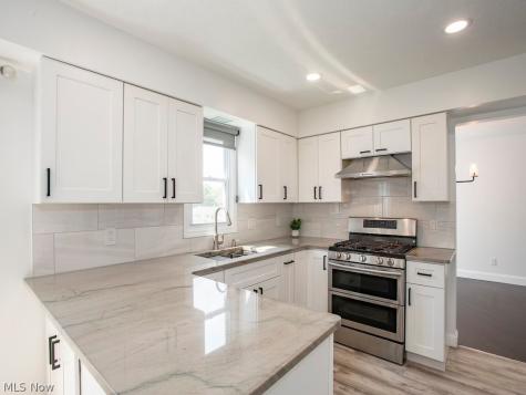 3883 Sanford Drive Parma OH 44134