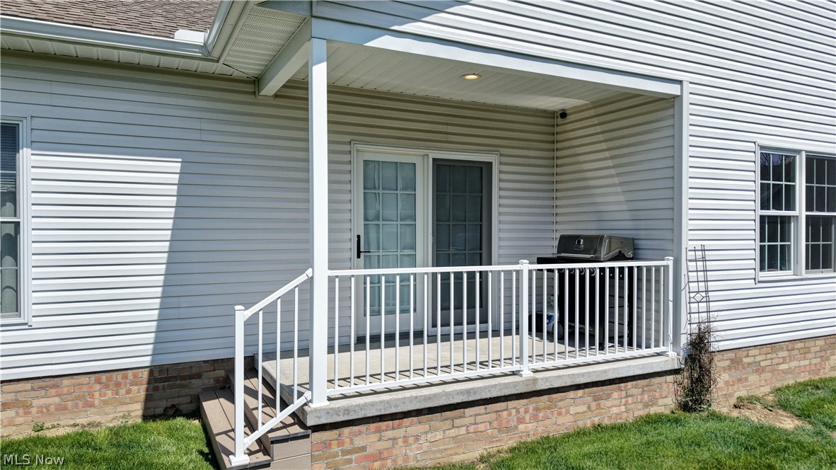 5201 Falcon Drive Millersburg OH 44654