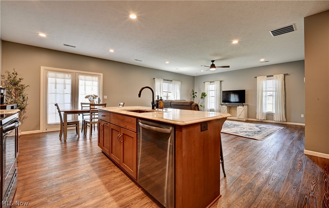 5201 Falcon Drive Millersburg OH 44654
