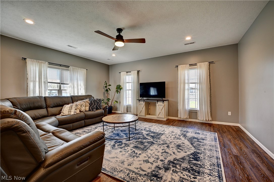 5201 Falcon Drive Millersburg OH 44654
