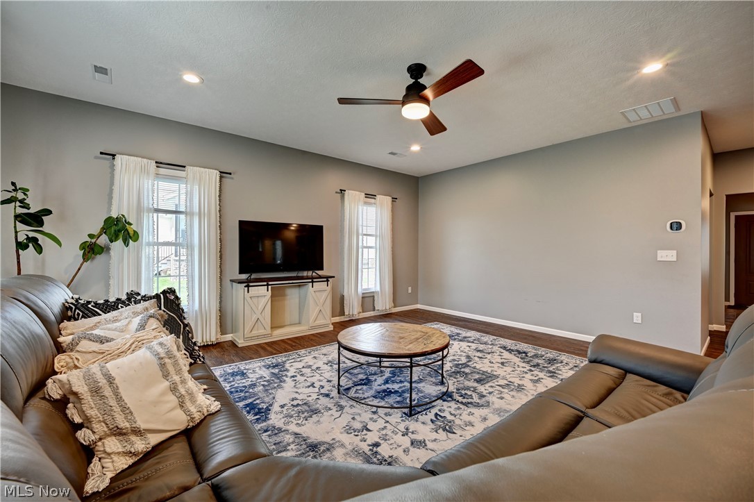 5201 Falcon Drive Millersburg OH 44654