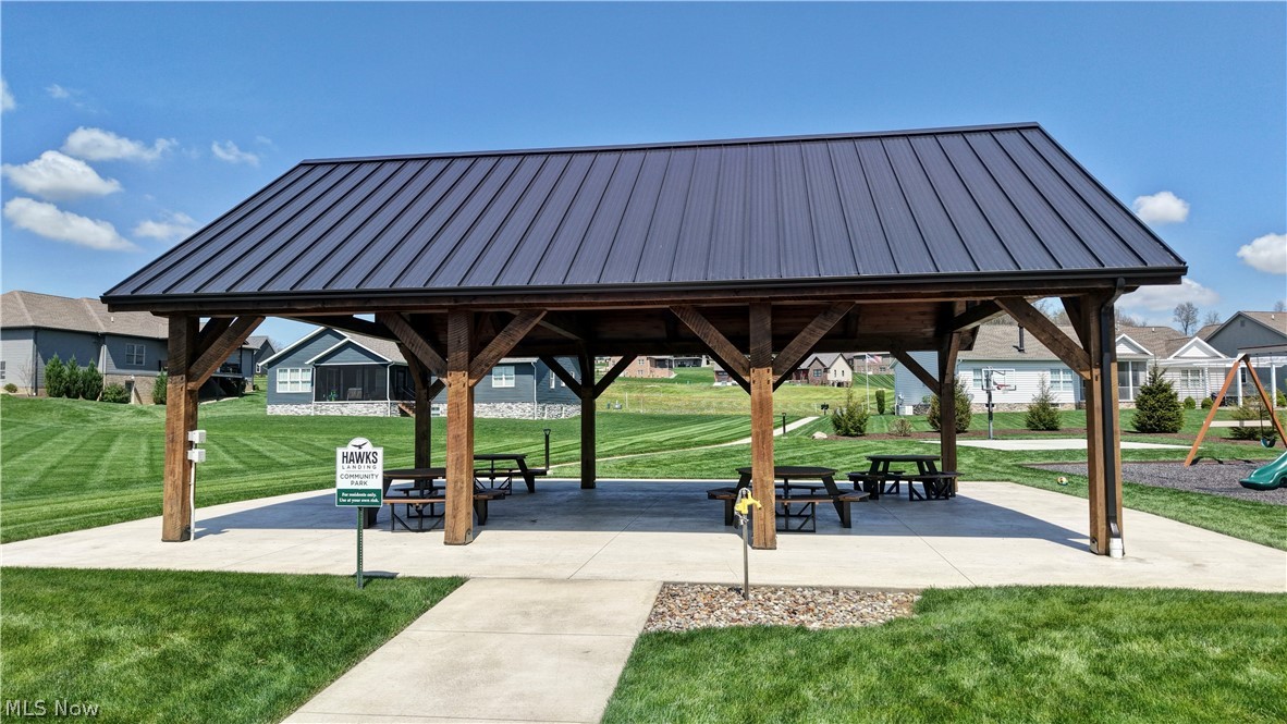 5201 Falcon Drive Millersburg OH 44654