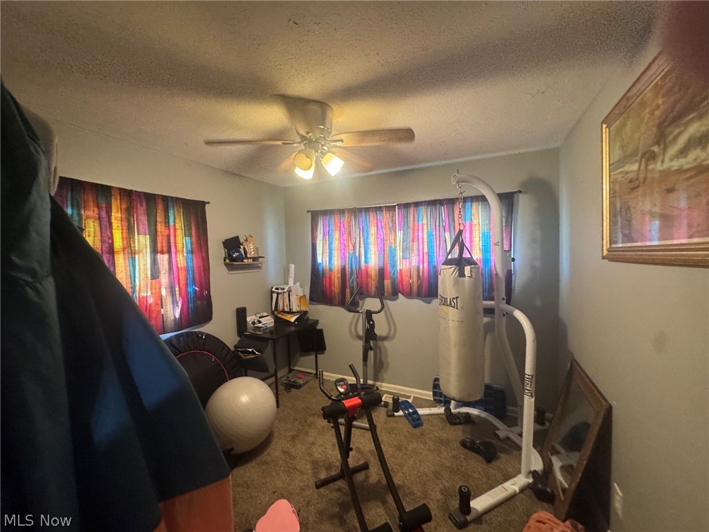 4669 E 174th Street Cleveland OH 44128
