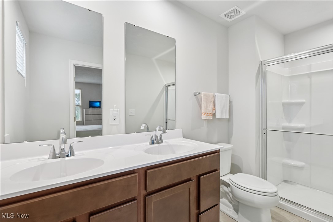 1379 Wood Fern Drive Akron OH 44312