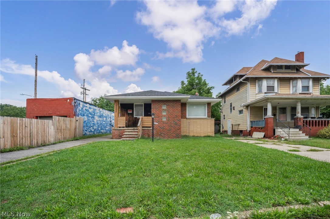12505 Arlington Avenue Cleveland OH 44108