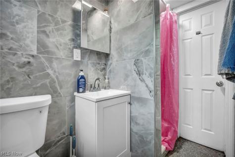 12505 Arlington Avenue Cleveland OH 44108