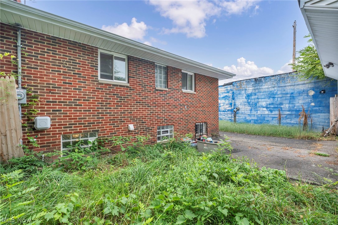 12505 Arlington Avenue Cleveland OH 44108