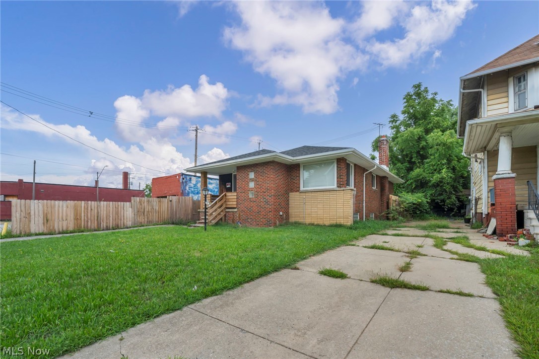12505 Arlington Avenue Cleveland OH 44108