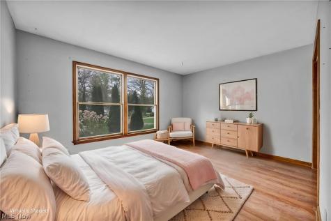 8750 Evergreen Drive Mentor OH 44060
