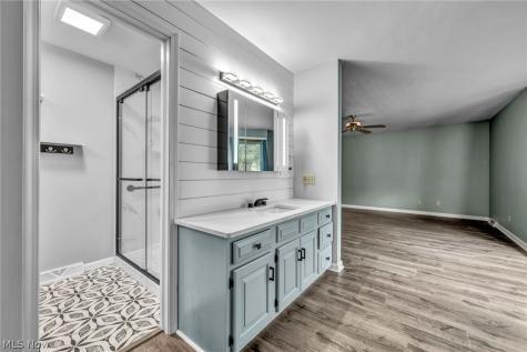 8750 Evergreen Drive Mentor OH 44060