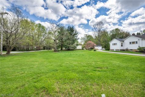 8750 Evergreen Drive Mentor OH 44060