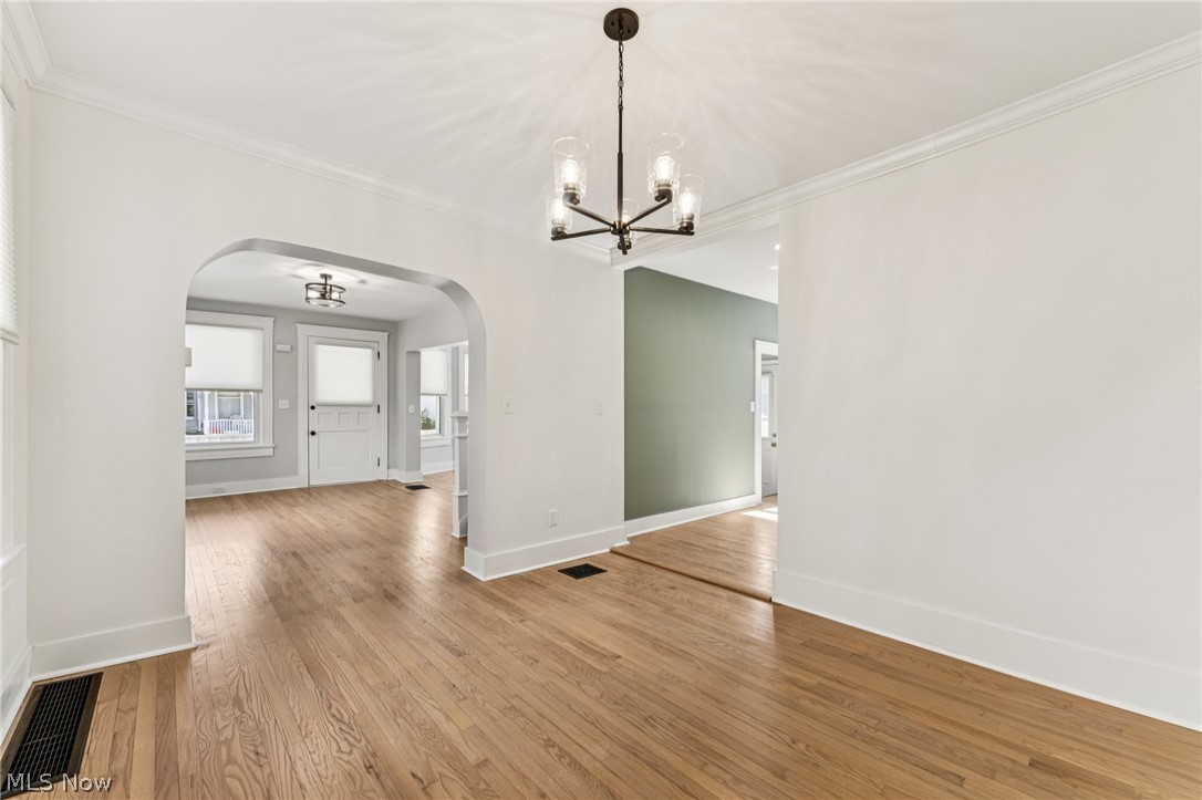 1450 W 77th Street Cleveland OH 44102