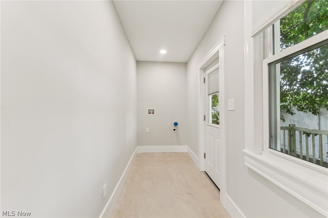 1450 W 77th Street Cleveland OH 44102