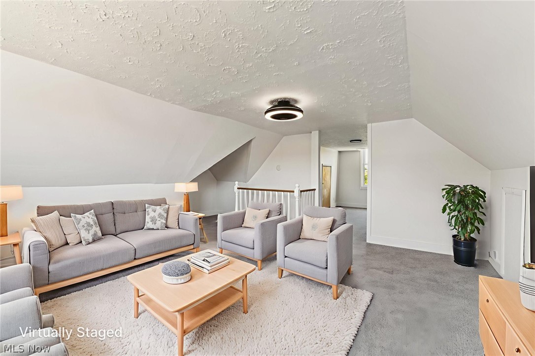 1450 W 77th Street Cleveland OH 44102