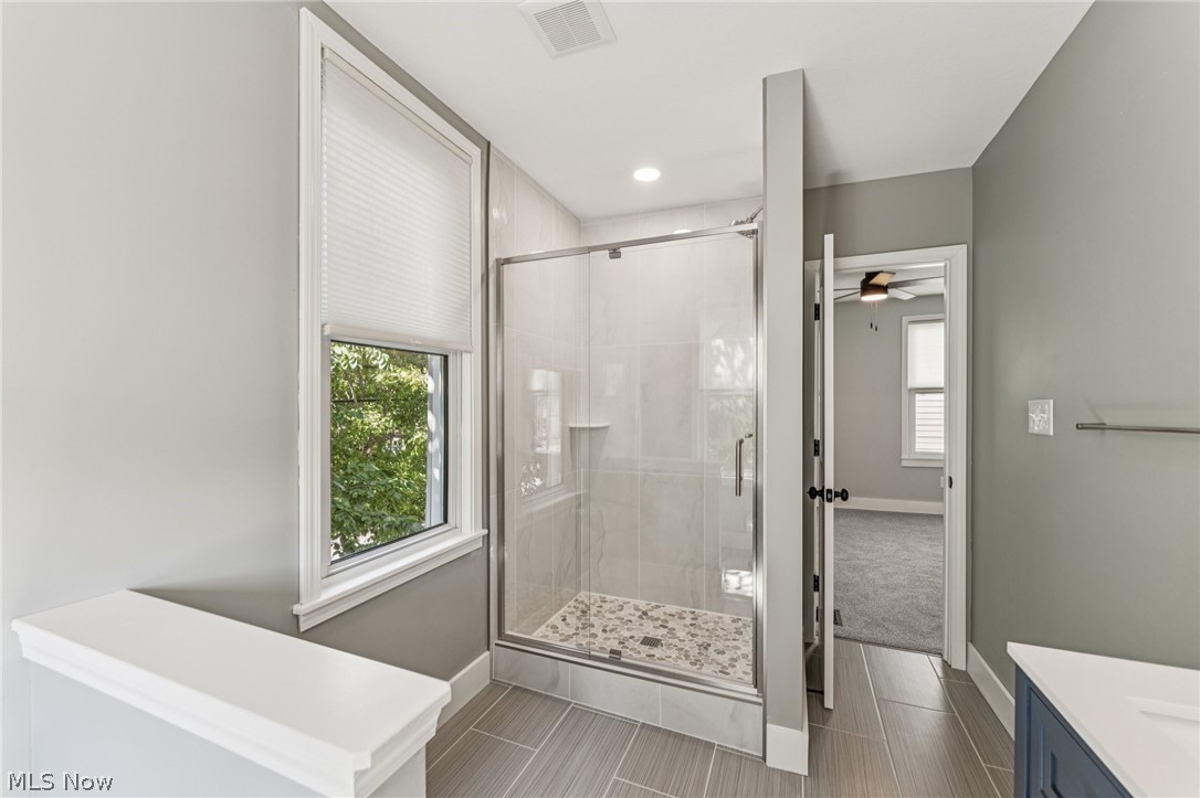 1450 W 77th Street Cleveland OH 44102