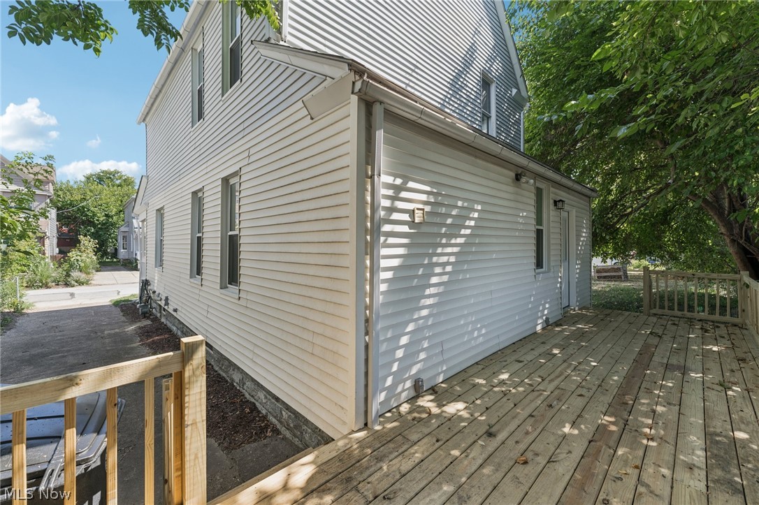 1450 W 77th Street Cleveland OH 44102