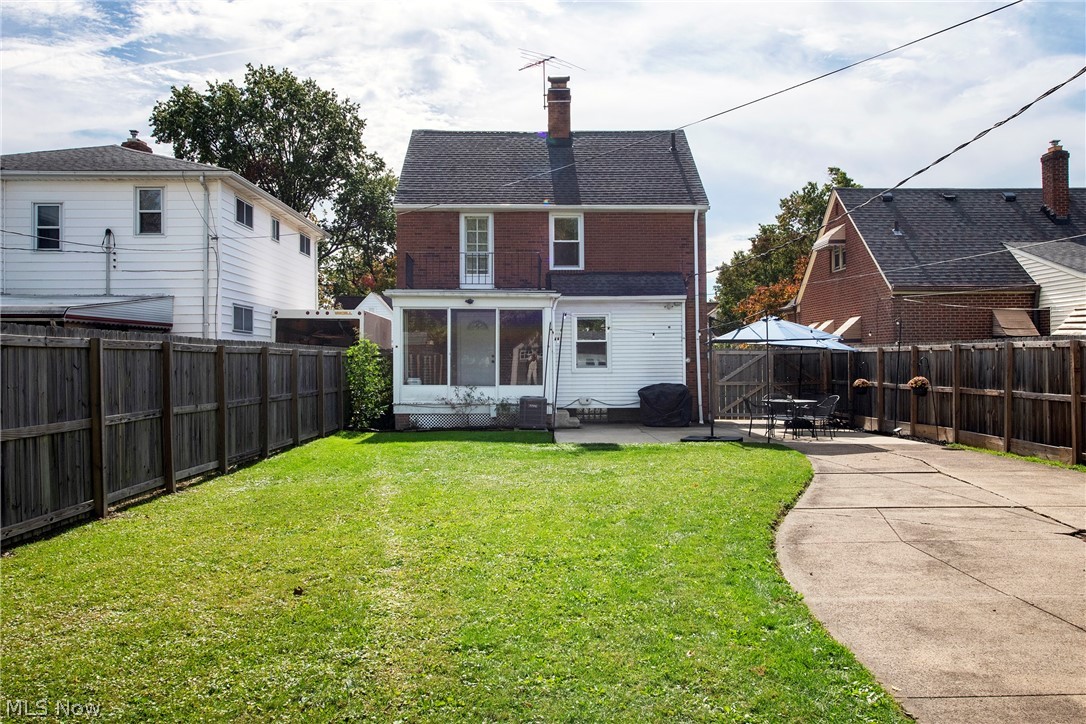 16908 Laverne Avenue Cleveland OH 44135