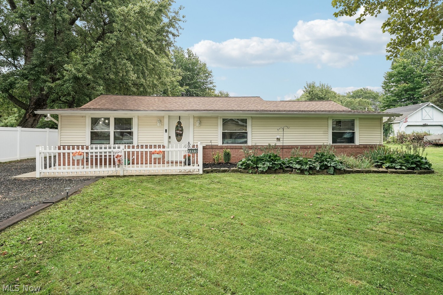 1213 Argyle Drive Madison OH 44057