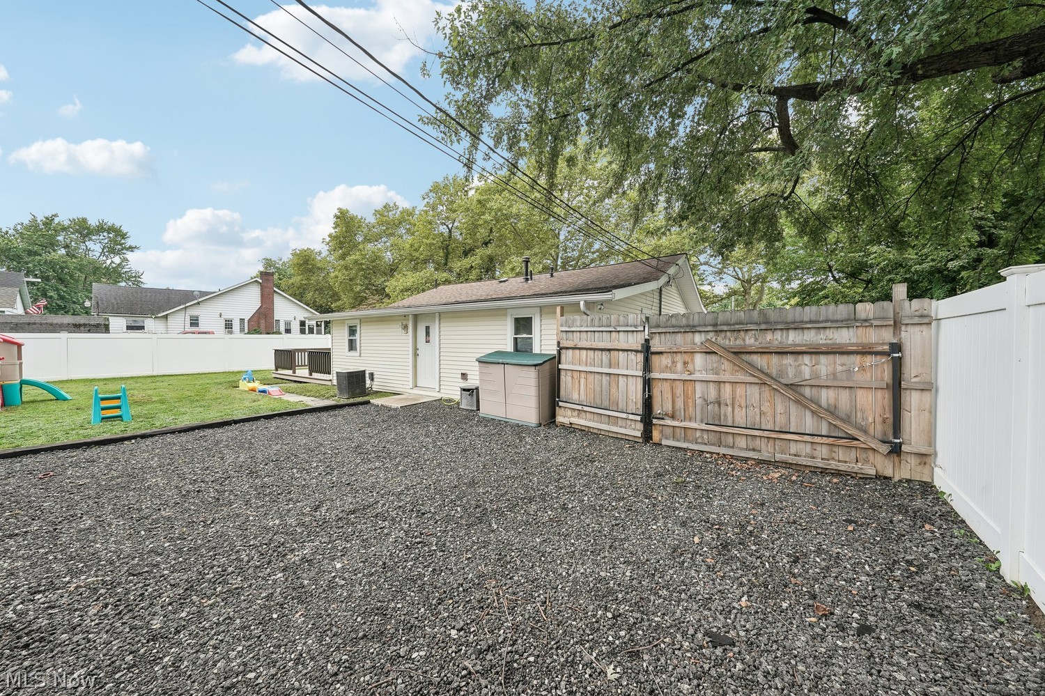 1213 Argyle Drive Madison OH 44057