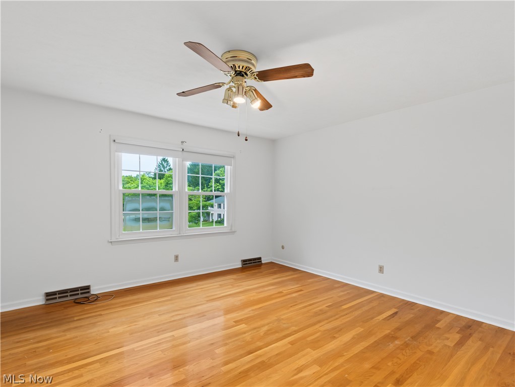2724 Olentangy Drive Akron OH 44333