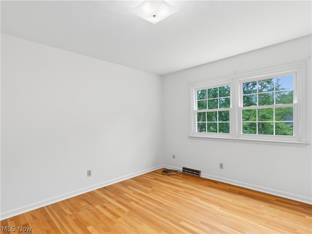 2724 Olentangy Drive Akron OH 44333