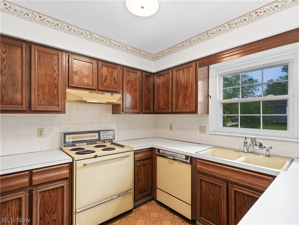2724 Olentangy Drive Akron OH 44333