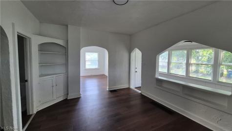 12512 Rexford Avenue Cleveland OH 44105