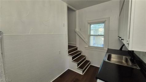 12512 Rexford Avenue Cleveland OH 44105