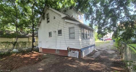 12512 Rexford Avenue Cleveland OH 44105