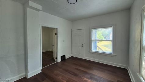 12512 Rexford Avenue Cleveland OH 44105