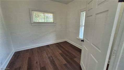 12512 Rexford Avenue Cleveland OH 44105